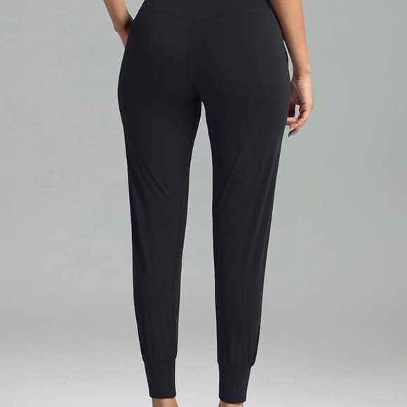 Colorfulkoala Women's High Waisted Joggers with Pockets Full Length - Picture 2 of 5